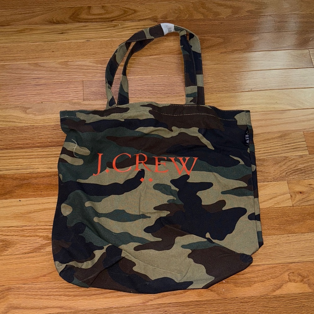 J. Crew NWT❗️Camouflage Tote with Orange Logo - Picture 2 of 5